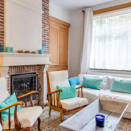 Charming In Viroinval Le Mesnil