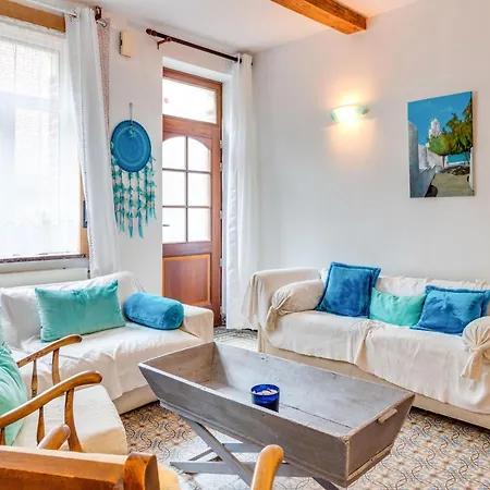 Charming In Viroinval Le Mesnil