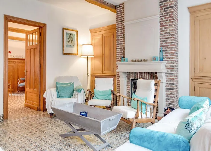 Charming In Viroinval