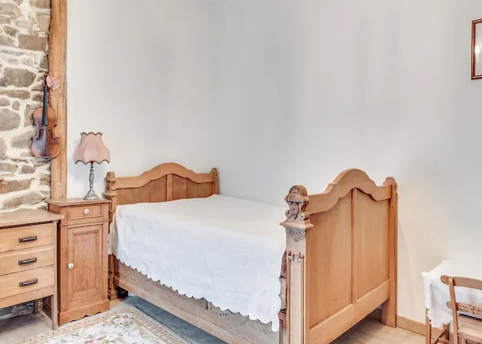 Charming In Viroinval